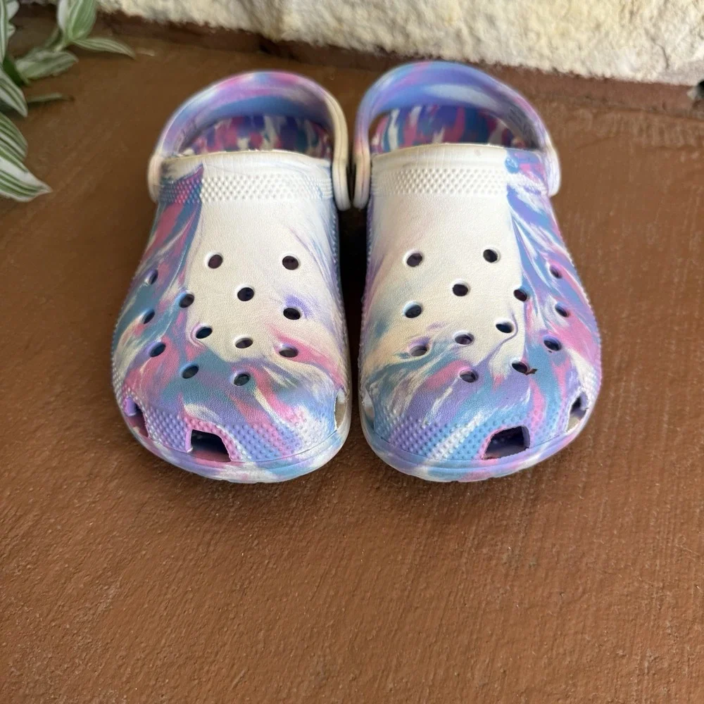Crocs‎ Classic Clog 206838 Unisex Marbled Pink Purple White Kids Size 4